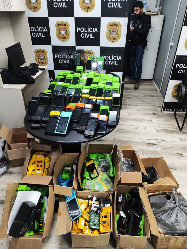 Polícia faz operação contra esquema milionário que usava máquinas de cartão WhatsApp Image 2026 06 23 at 09.26.54