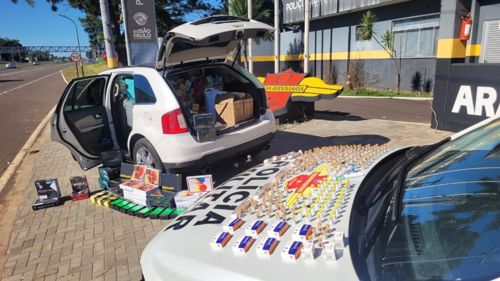 Polícia Rodoviária apreende quase R$ 2 milhões em mercadorias na estrada policia rodoviaria apreende quase r dois milhoes em mercadorias na estrada