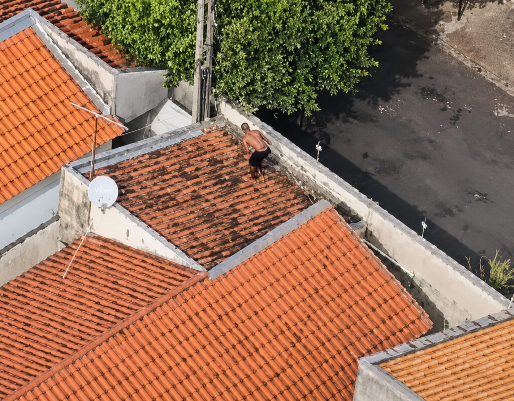 dupla e presa apos furto com apoio do helicoptero da pm