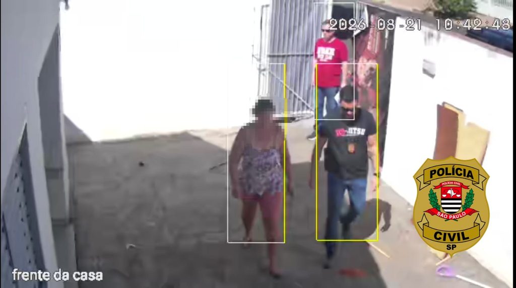 policia civil recupera cameras de seguranca furtadas