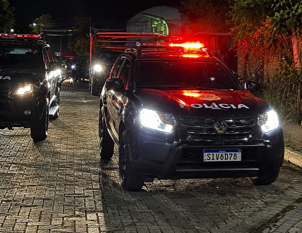 Operação combate tráfico de R$ 2 mi em único ponto policia faz operacao contra trafico